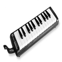 26 key melodica from this well-reputed manufacturer.<br />Designed for students and enthusiasts alike - a great portable instrument with loads of character!<br />Suitable for children over 4 years.<br /><br /><br />