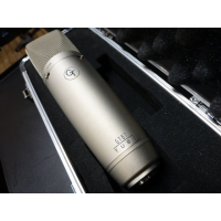 <p>Professional multi-pattern valve condenser microphone.</p><p>Beautiful build-quality - the&nbsp; GT67 is a chunky microphone with a matt nickel finish, weighing about 550g and measures 47mm in diameter and 190mm in length. It has a slightly barrelled body and chisel-shaped capsule grille, resembling the classic Neumann U87 form.</p><p>&nbsp;<br />The condenser capsule contains a 1.1-inch evaporated-gold diaphragm which is just three microns thick.</p><p>&nbsp;A 'disk resonator'&nbsp; interacts with the diaphragm at high frequencies (above about 14kHz) to help increase the HF sensitivity.&nbsp;</p><p>The front of the microphone is indicated by the GT logo, and two miniature toggle switches select a 10dB input pad and a 75Hz high-pass filter, the latter being useful for rumble and proximity effects.</p><p>Two further toggle switches to select the polar pattern are on the rear. The first is a three-way switch providing omni, cardioid or figure-of-eight options, while the second switch enables the cardioid mode to be changed to a supercardioid pattern.&nbsp;</p><p><br /></p>